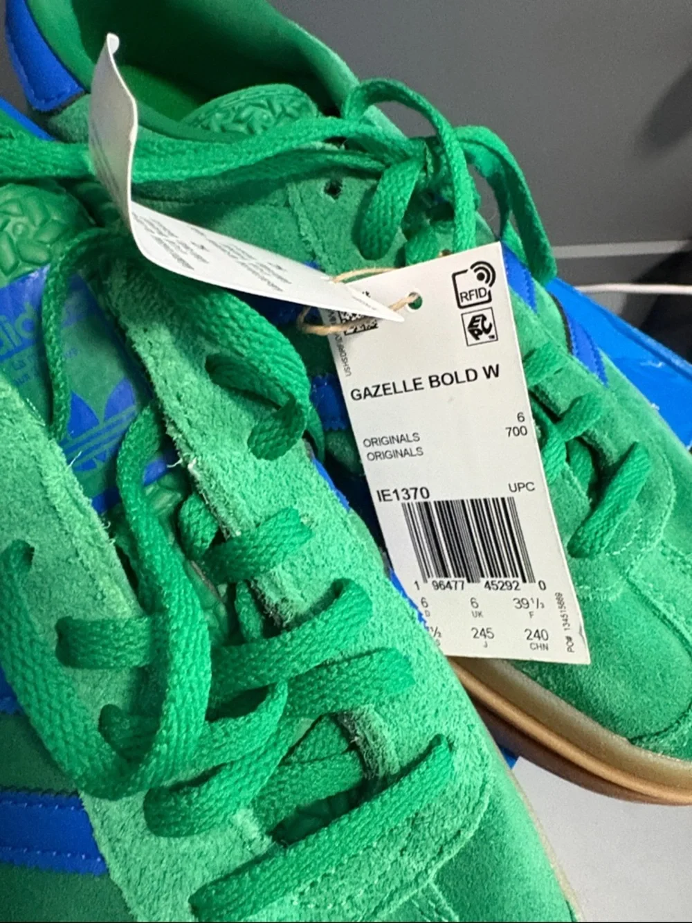 adidas Green Suede Gazelle Bold Platform Sneakers with Blue Stripes NWT - Picture 6 of 10